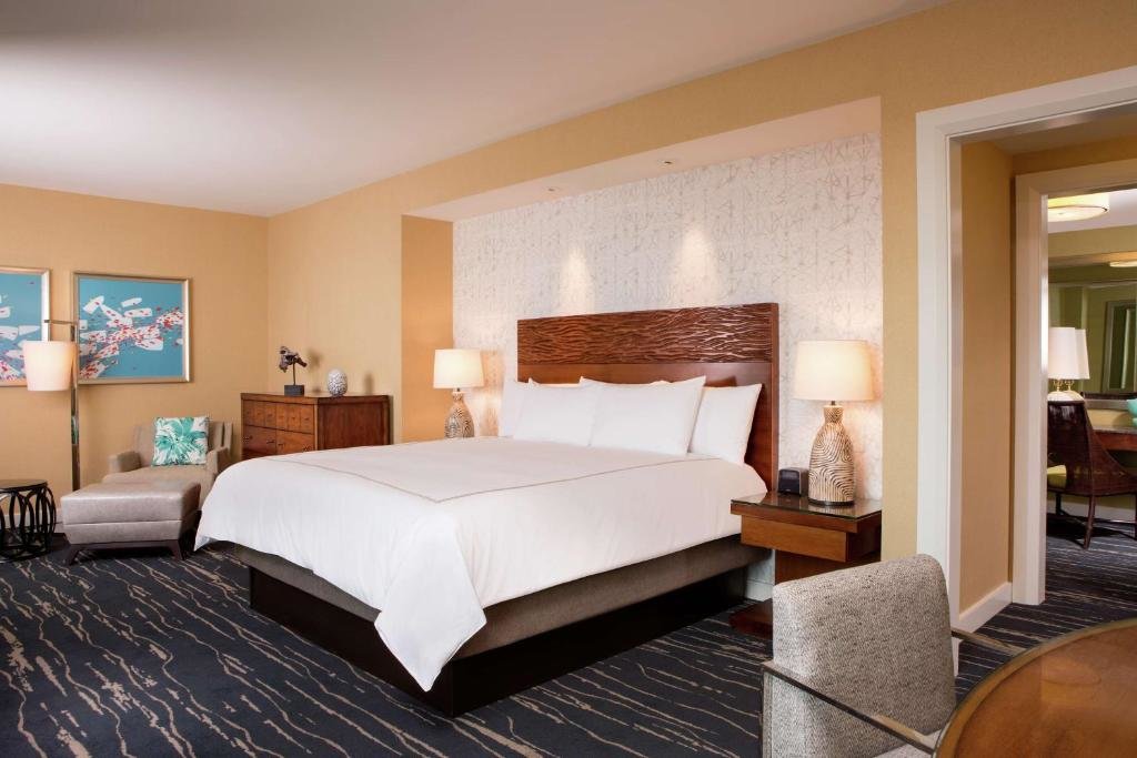 Люкс с 2 комнатами Hilton Orlando