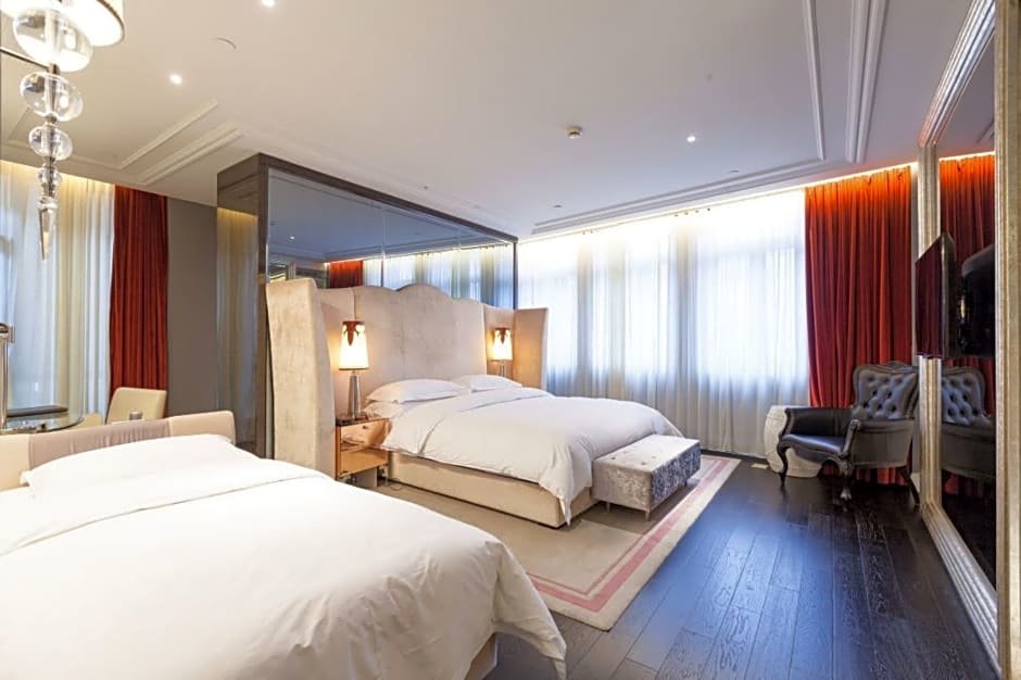 Suite Sassy Family Jinjiang Metropolo Hotel Classiq Shanghai Off Bund