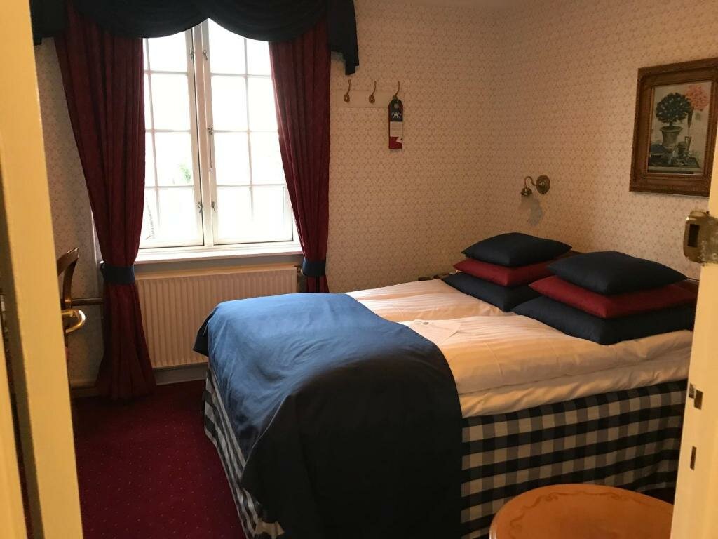 Smaller Double room Hotel Kirstine