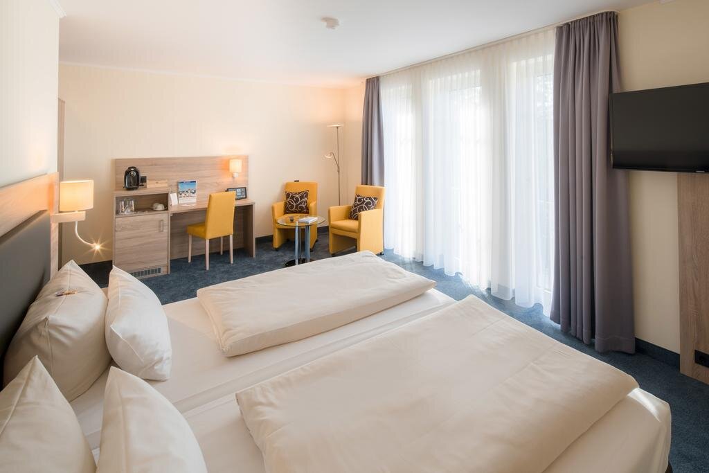 Deluxe room ACHAT Hotel Lohr am Main