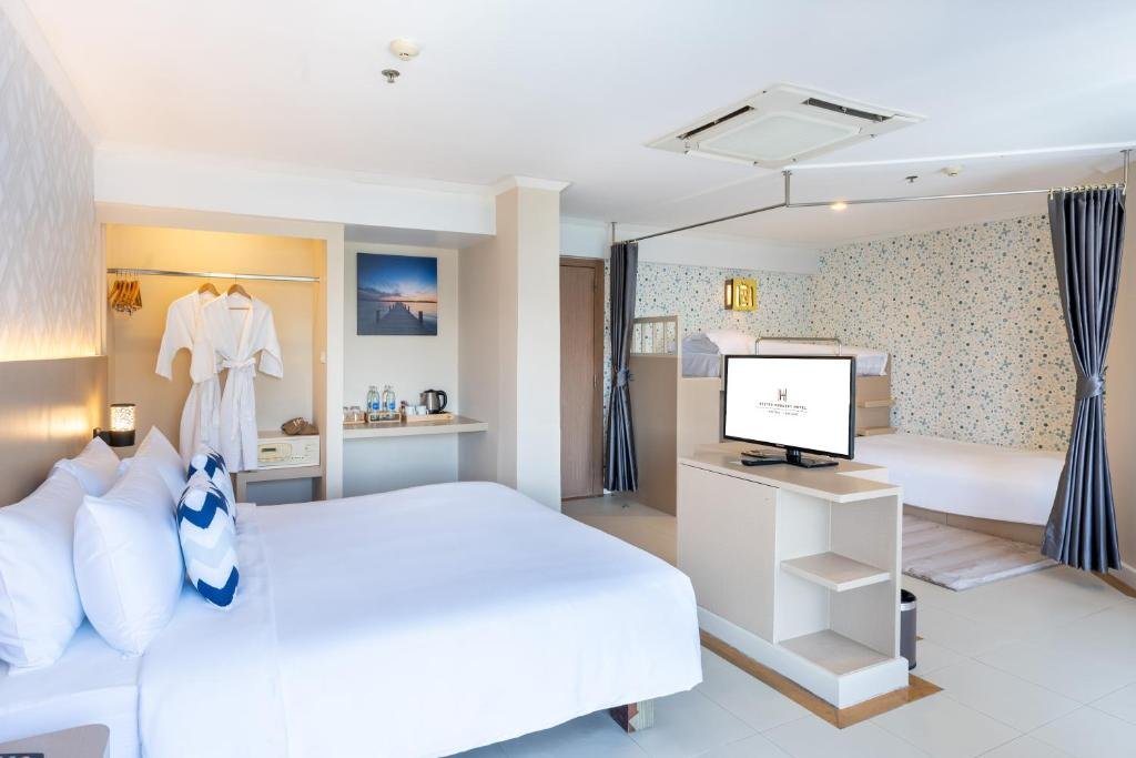 Семейный люкс Heeton Concept Hotel Pattaya by Compass Hospitality