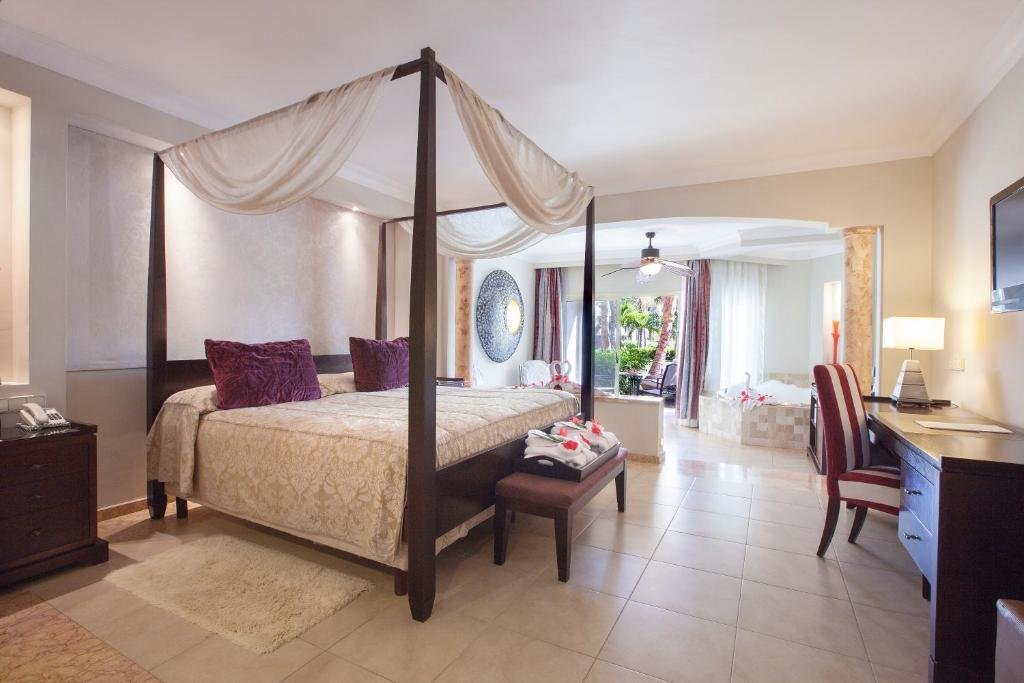 Junior suite quadrupla Majestic Elegance Punta Cana