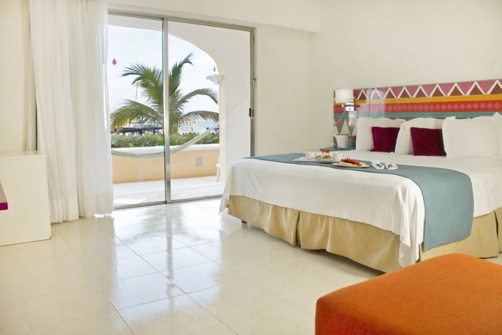 Двухместный люкс с видом на гавань All Ritmo Cancun Resort & Water Park