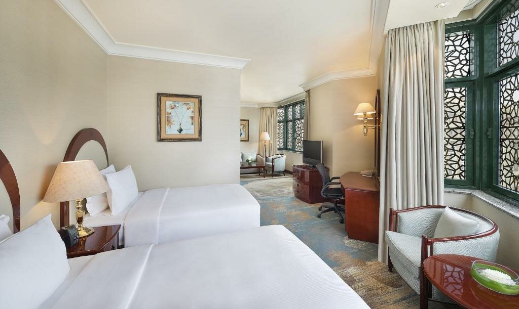 Junior-Suite 1 Schlafzimmer mit Stadtblick Madinah Hilton Hotel