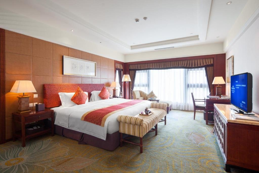 Двухместный люкс Deluxe Howard Johnson Conference Resort Chengdu