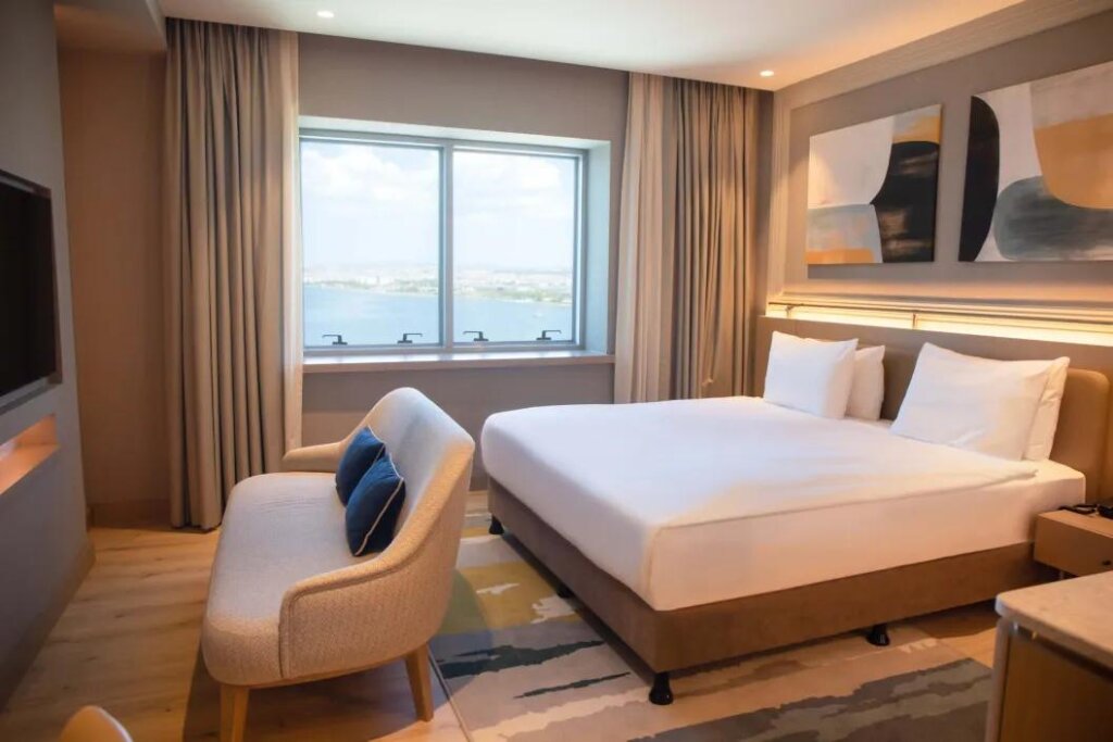 Deluxe Family Double Suite with Bosphorus view Kolin Hotel Spa & Convention Center