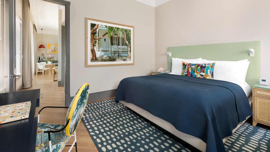 Шестиместный люкс Serenity с 2 комнатами The Marker Key West Harbor Resort