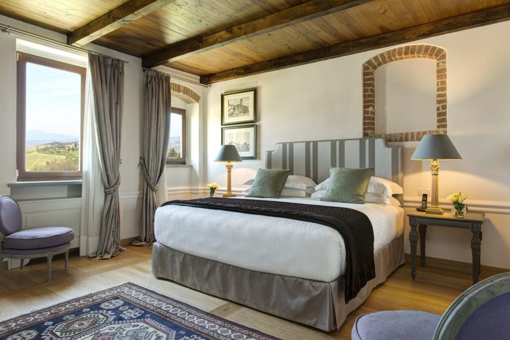 Suite cuádruple 2 dormitorios Villa Le Calvane