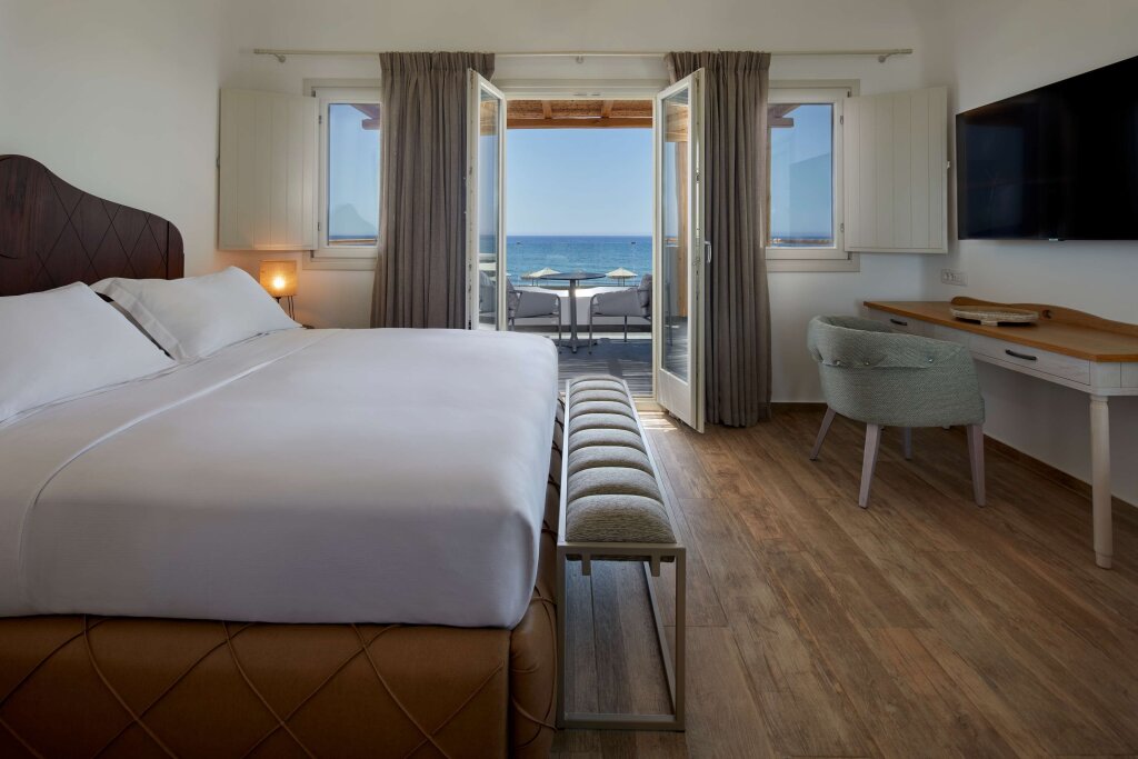 Duplex Suite Pool doppia con vista mare Sea Breeze Santorini Beach Resort, Curio