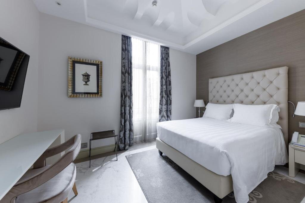 Одноместный номер Comfort Aleph Rome Hotel, Curio Collection By Hilton
