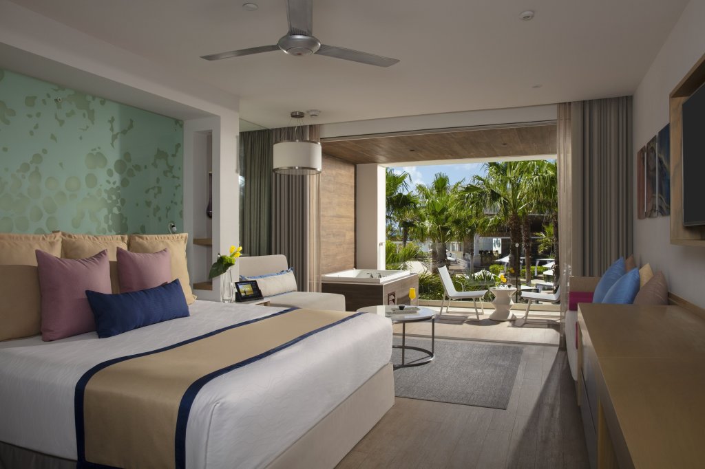 Suite junior Vue sur l'océan Secrets Silversands Riviera Cancun