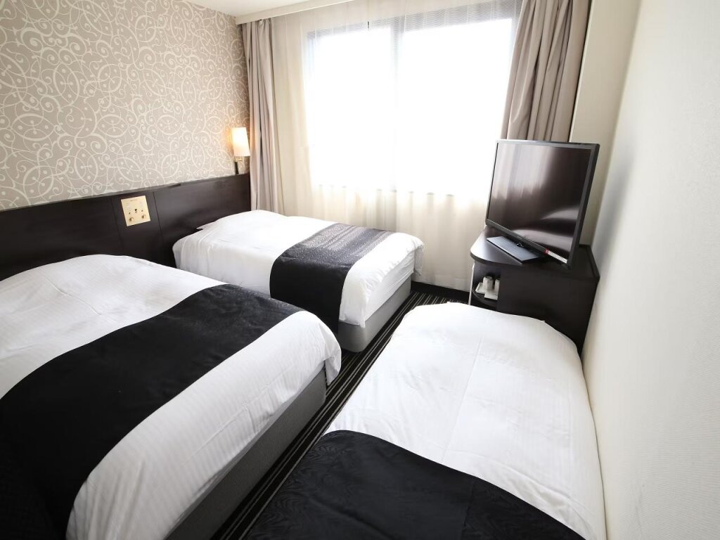 Standard Triple room APA Hotel Tokyo Kiba