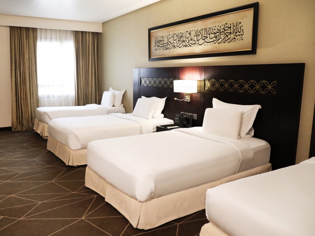 Отель Pullman Zamzam Madina 5* (119 отзывов) в Медина, Эль-Мадина.  Забронировать Pullman Zamzam Madina 5*. Оплата картами МИР.