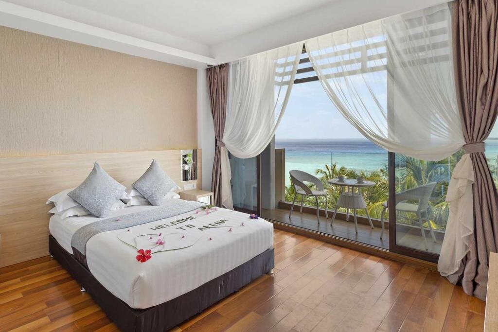Deluxe Double room with balcony and with sea view Arena Beach Hotel