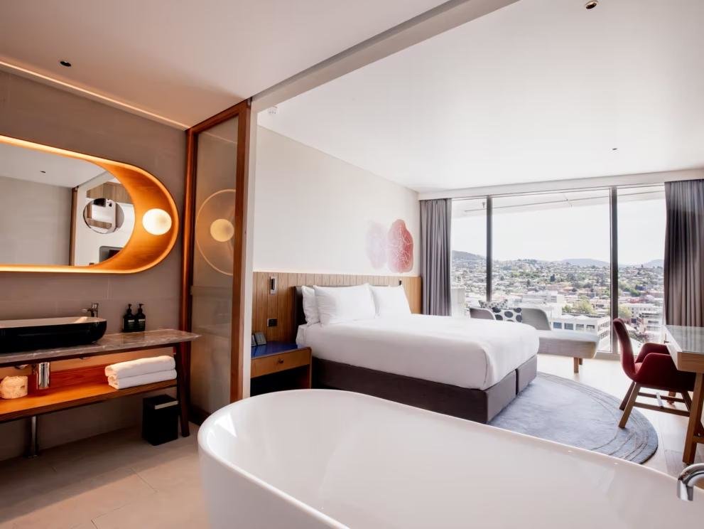 Doppel Lounge Access Suite 1 Schlafzimmer mit Stadtblick Crowne Plaza Hobart, an IHG Hotel