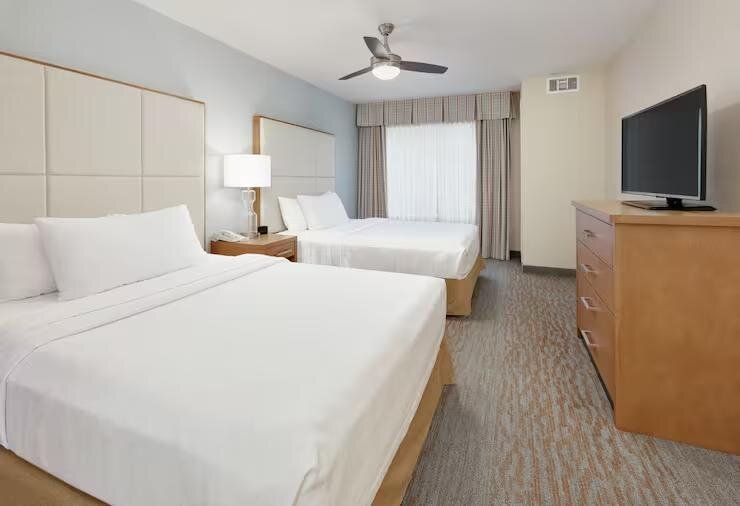 Четырёхместный люкс c 1 комнатой Homewood Suites by Hilton San Diego-Del Mar