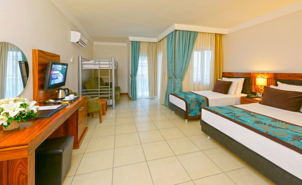 Standard triple chambre Xperia Grand Bali Hotel
