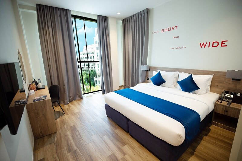 Deluxe Doppel Zimmer mit Wasserblick Grand Kingsgate Waterfront Hotel