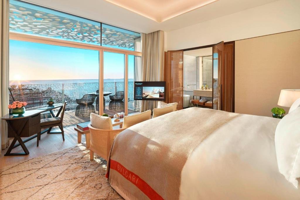 Двухместный номер Premium с балконом Bulgari Resort, Dubai