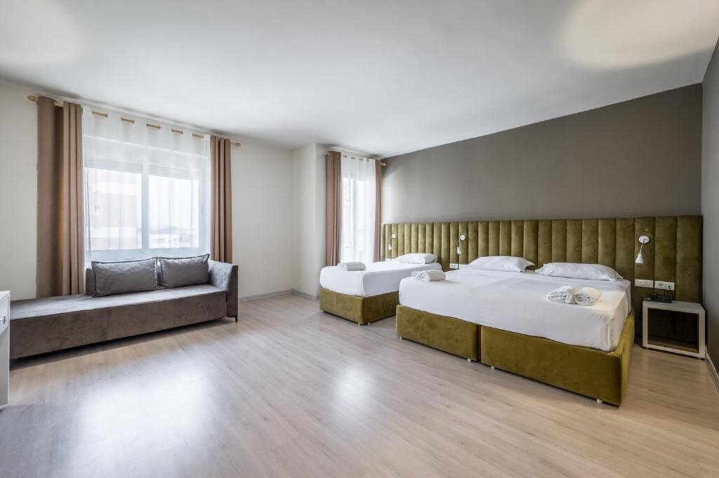 Suite 2 chambres avec balcon VH Belmond Durres Hotel & Beach