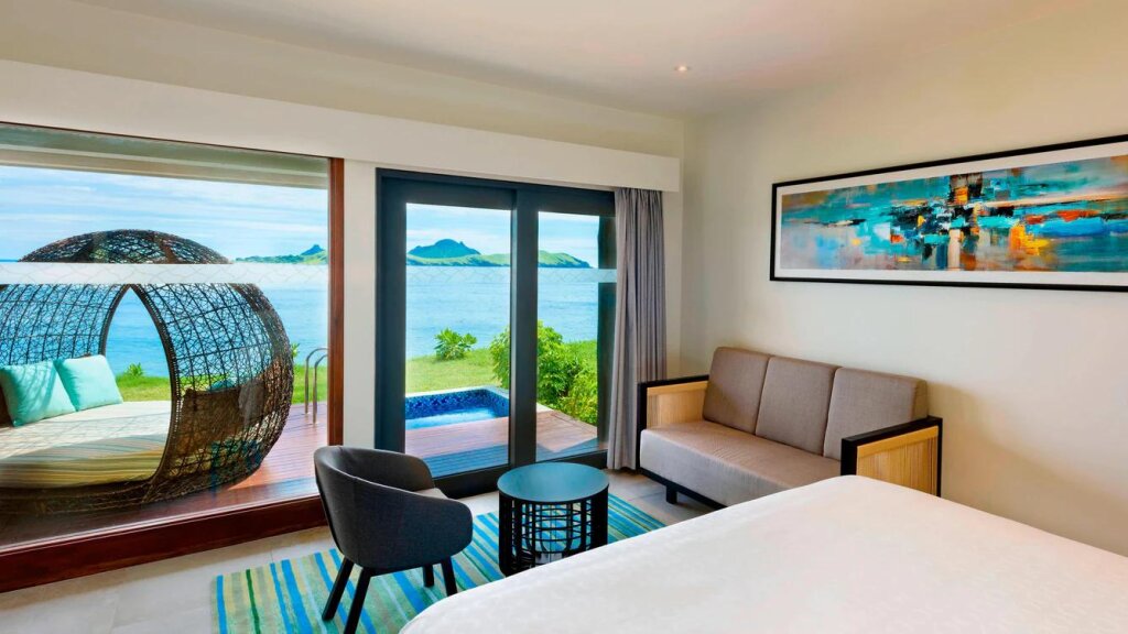 Двухместный Guest room Plunge Pool Larger oceanfront Sheraton Resort & Spa, Tokoriki Island, Fiji