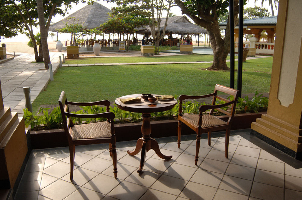 Heritance negombo 5