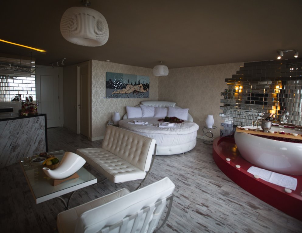 Двухместный люкс With Jacuzzi Romantic Melek Hotels Moda