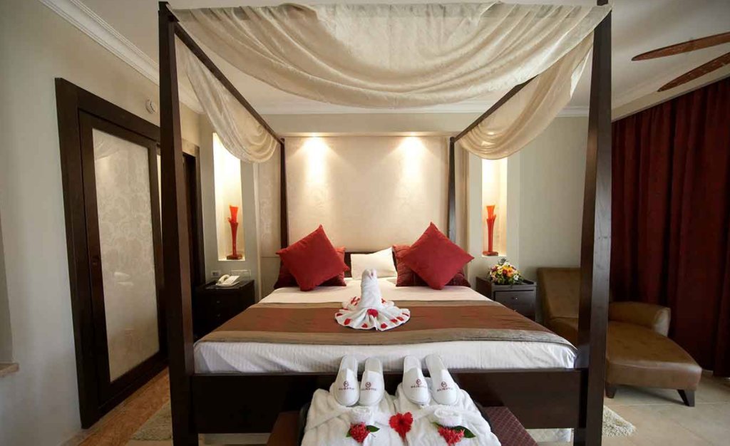 Suite doppia 1 camera da letto con vista sul giardino Majestic Elegance Punta Cana