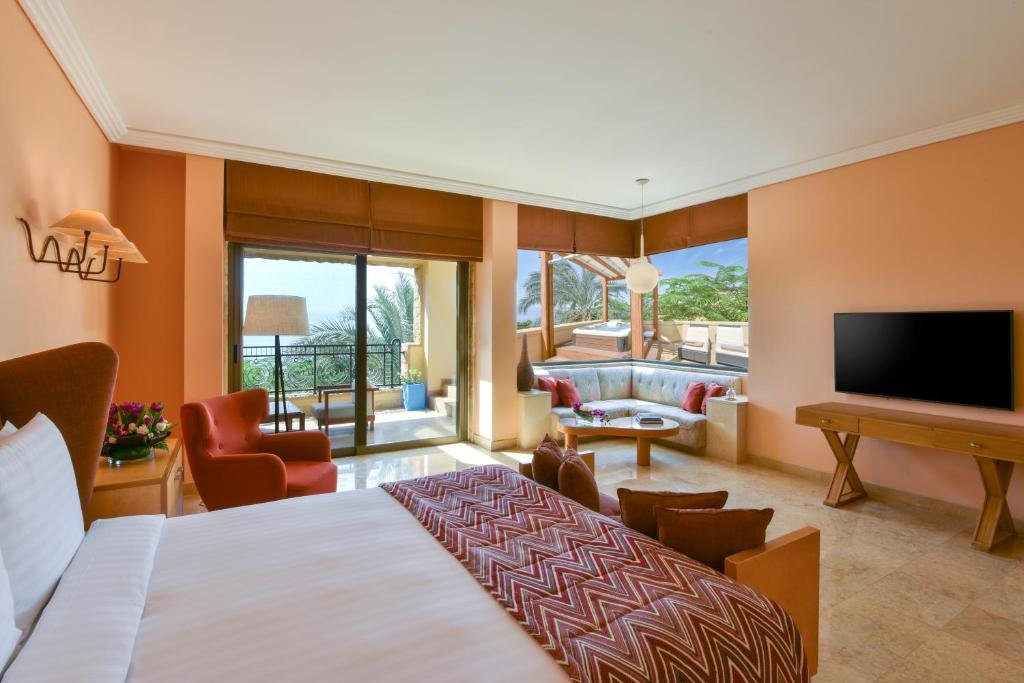 Двухместный люкс Ishtar Honeymoon с балконом Kempinski Hotel Ishtar Dead Sea