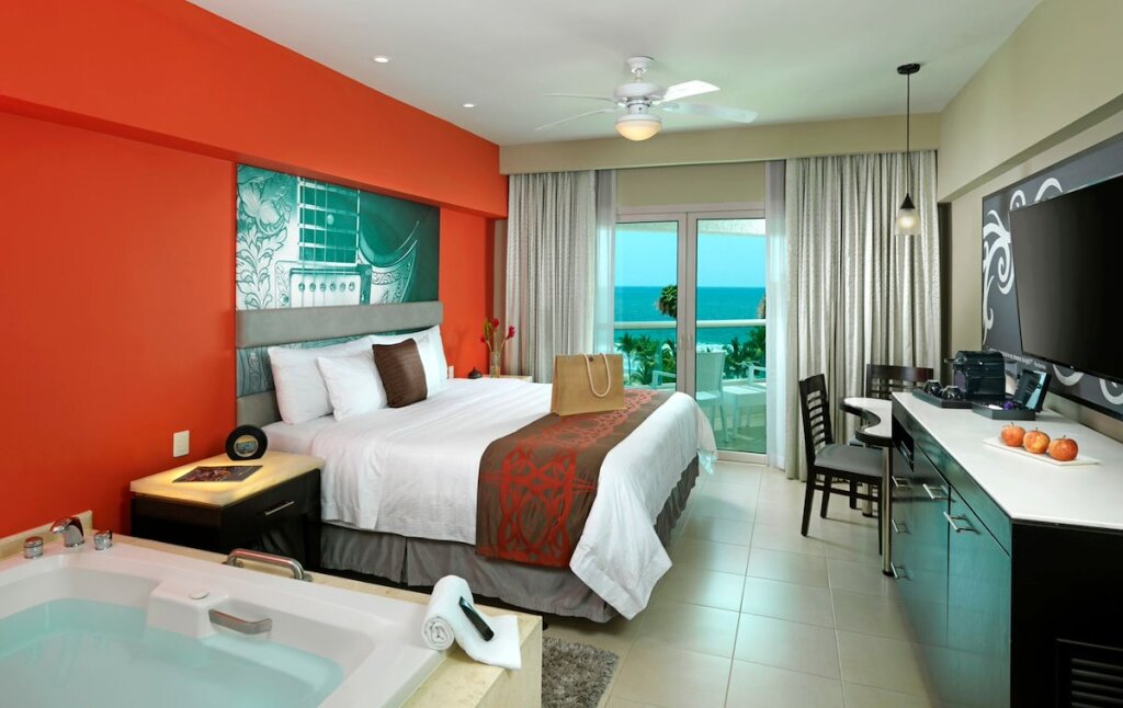 Двухместный номер Deluxe с видом на океан Hard Rock Hotel Vallarta