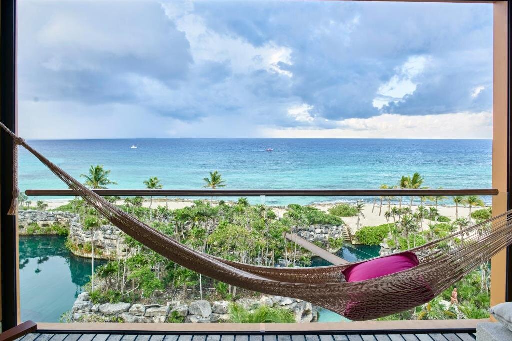 Double Junior Suite oceanfront Hotel Xcaret Arte - All Parks / All Fun Inclusive, Adults Only