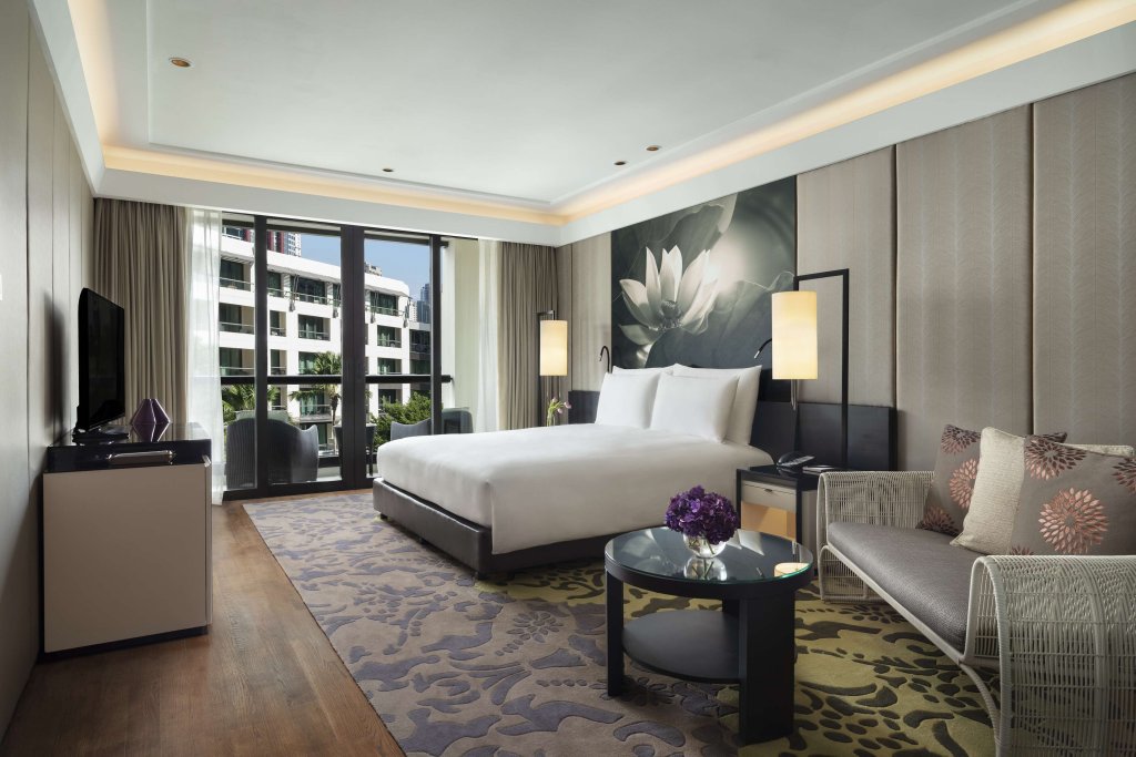 Executive Double Suite Siam Kempinski Hotel Bangkok - SHA Extra Plus Certified
