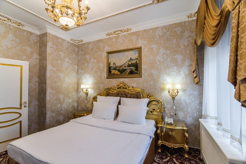 Menshikov Double Suite with balcony Petrovskij Prichal Luxury Hotel&SPA