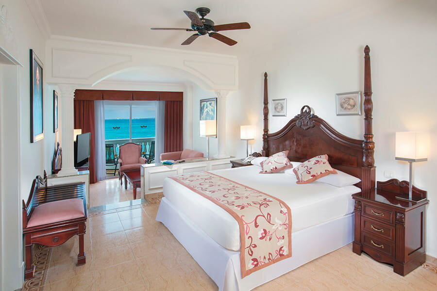 Double Suite with sea view Riu Palace Las Americas