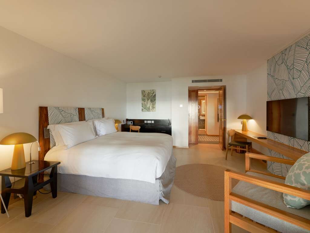 Двухместный люкс Imperial с балконом и с видом на океан Sofitel Mauritius L'Imperial Resort & Spa