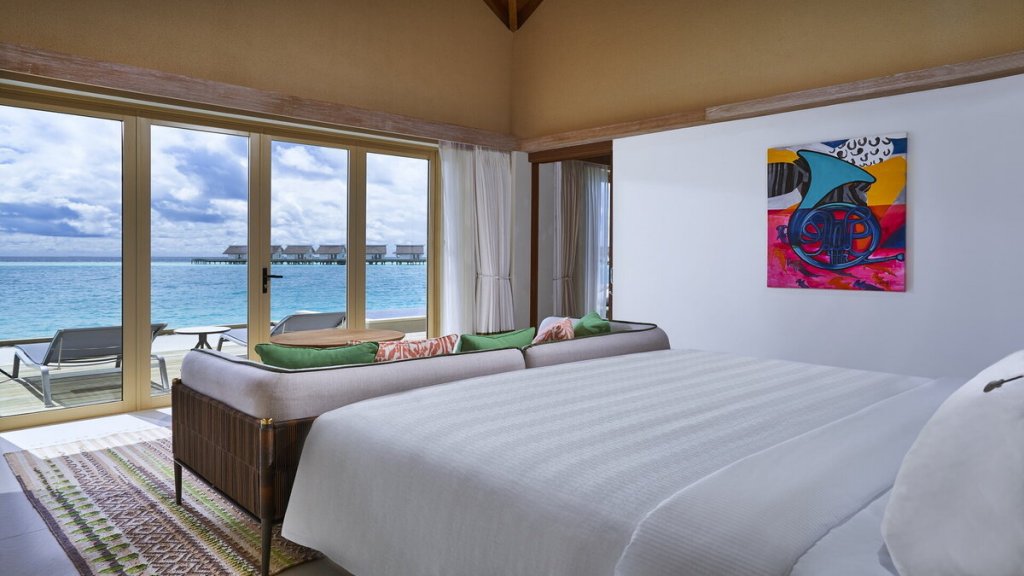 Вилла с бассейном Rock Royalty Overwater с 2 комнатами Hard Rock Hotel Maldives