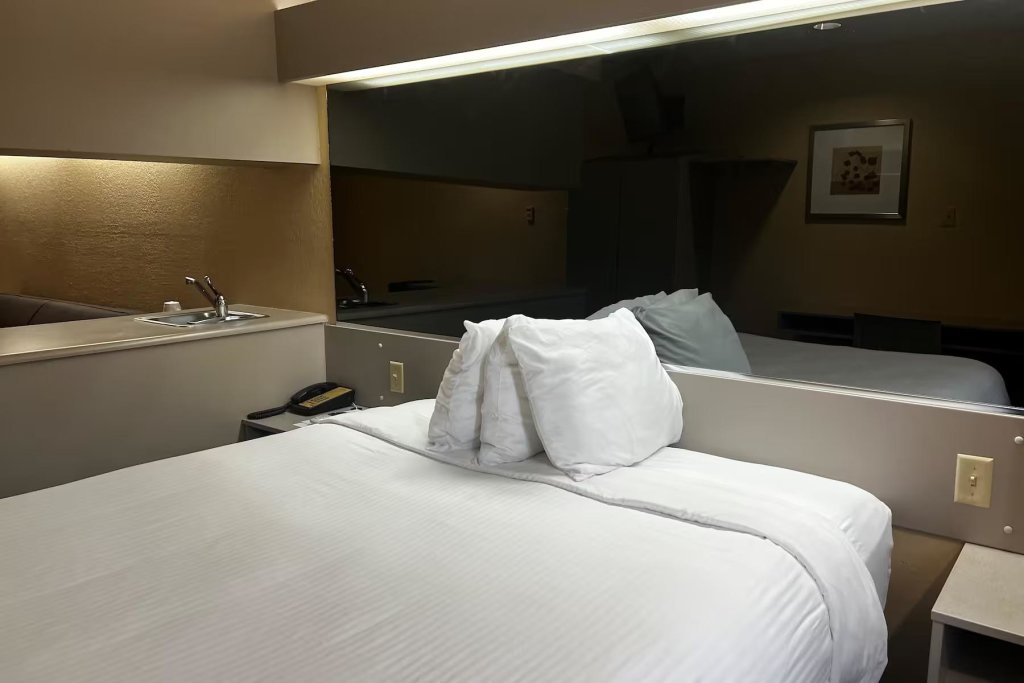 Mobility Accessible Smoking Double Suite Microtel Inn & Suites by Wyndham Houston/Webster/Nasa/Clearlake