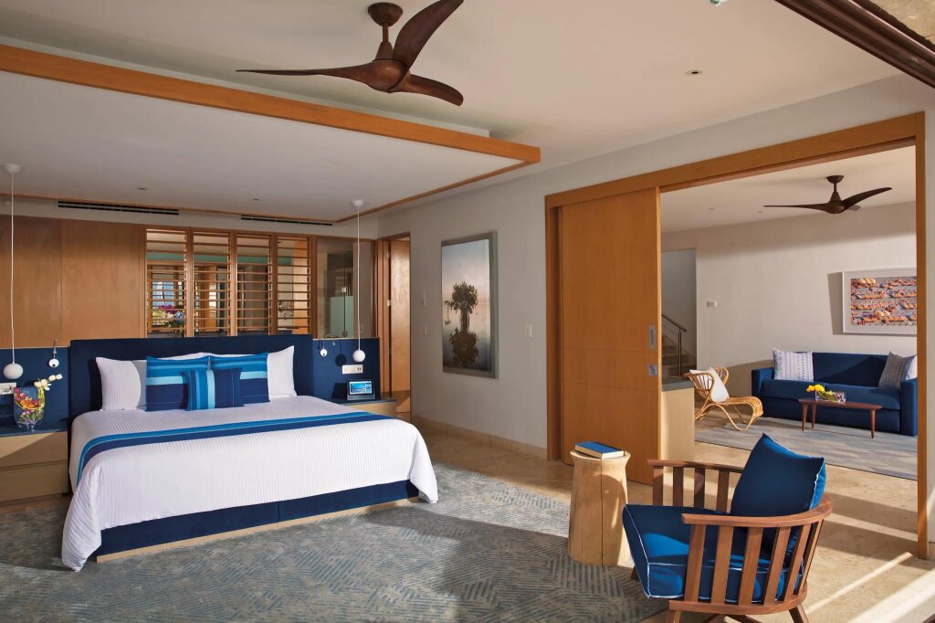 Master Preferred Club Double Suite oceanfront Dreams Playa Mujeres Golf & Spa Resort