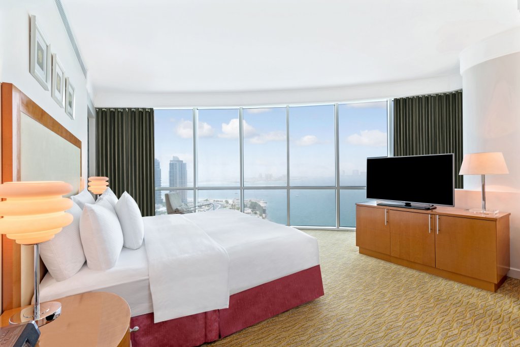 Люкс Panoramic Hilton Doha