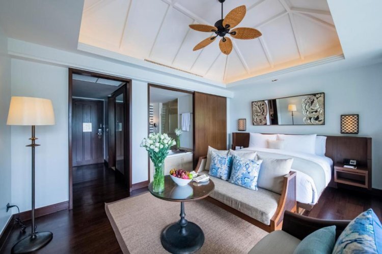 Четырёхместный люкс с 2 комнатами с балконом Anantara Layan Phuket Resort