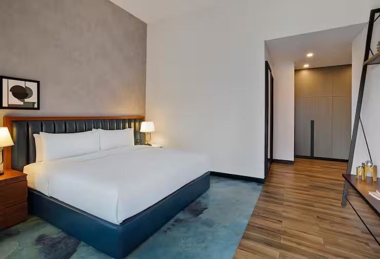 2 Bedrooms Residential Suite DoubleTree