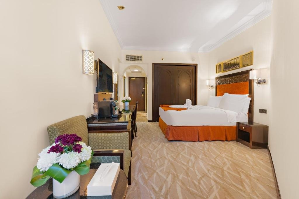 Двухместный номер Haram View Deluxe Anjum Hotel Makkah