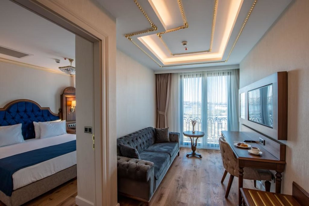 Double Suite with sea view Nova Plaza Pera