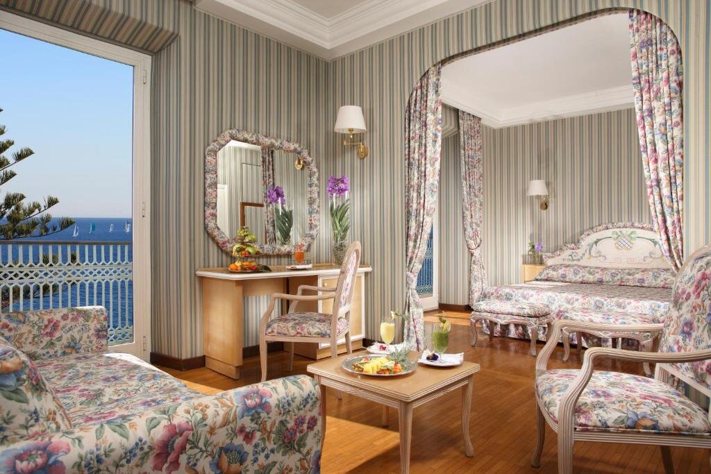 Полулюкс Royal Hotel Sanremo