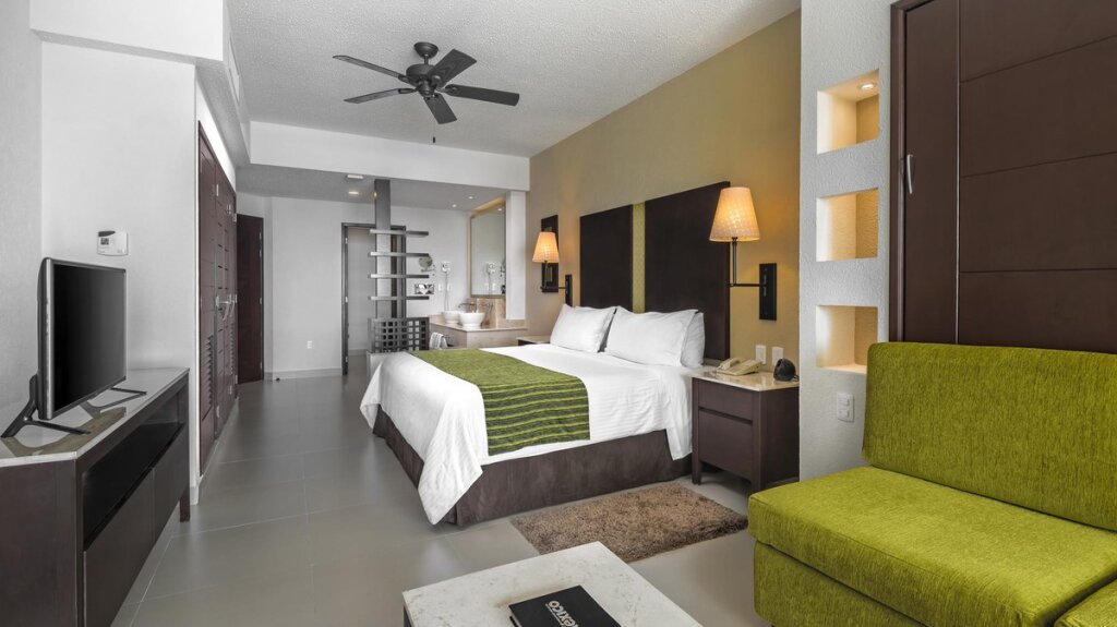 Двухместный полулюкс Hotel Marina El Cid Spa & Beach Resort