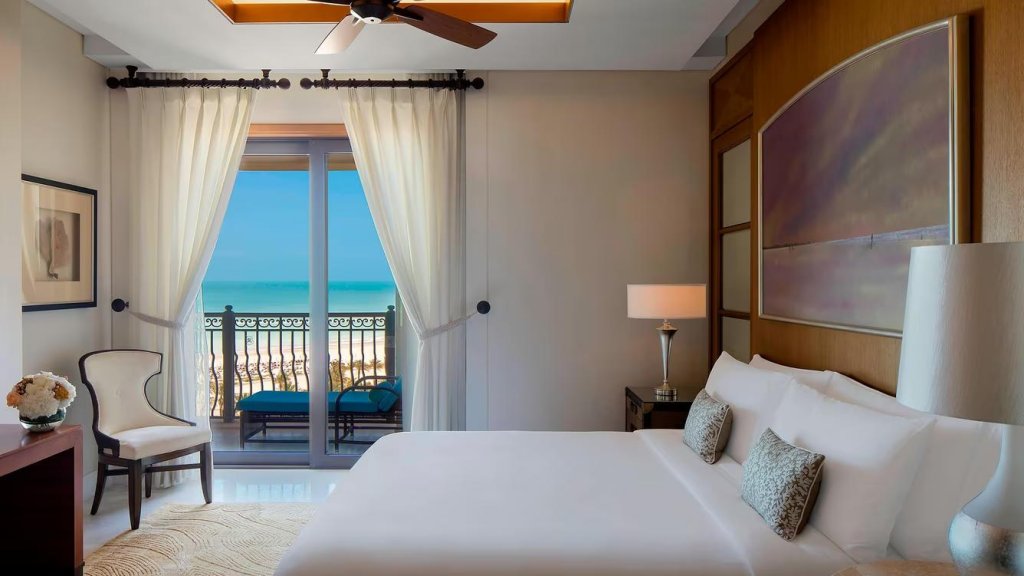 Двухместный люкс Astor c 1 комнатой с балконом The St. Regis Saadiyat Island Resort, Abu Dhabi