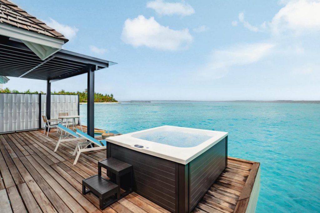 Кокос Nova Maldives