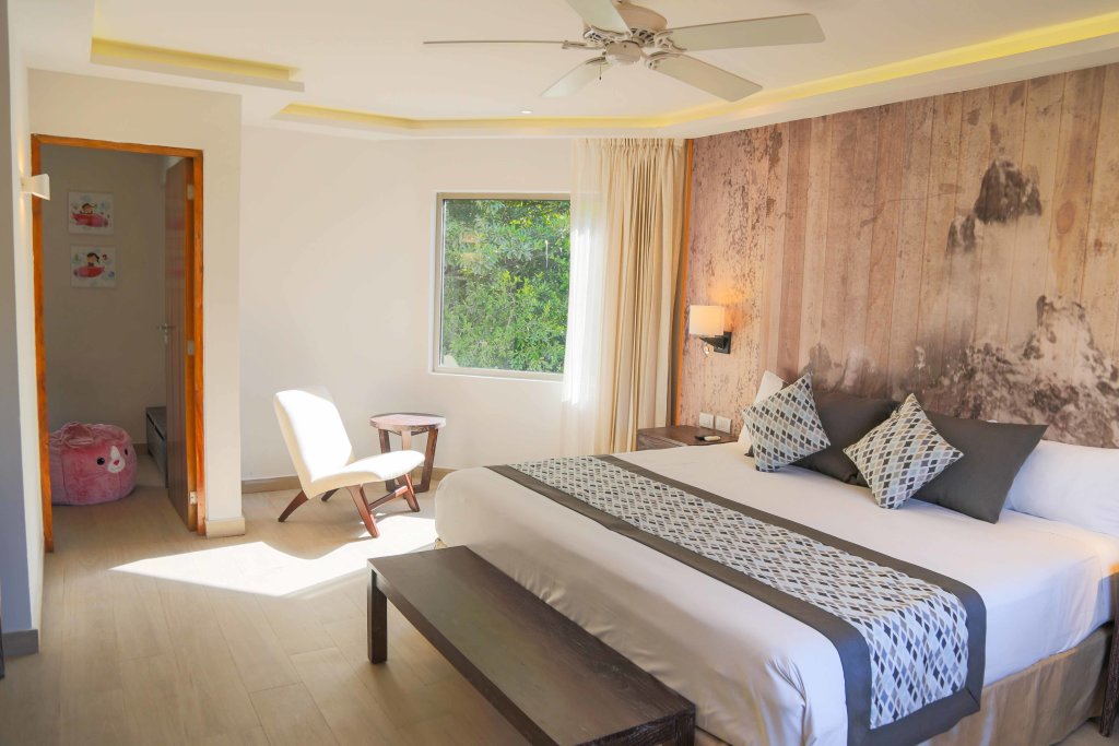 Eco Family Double Suite Select Club at Sandos Caracol