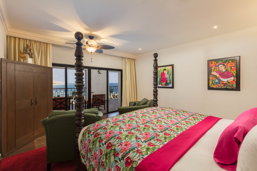 Шестиместный Vista Suite с 2 комнатами Vista Encantada Spa Resort & Residences