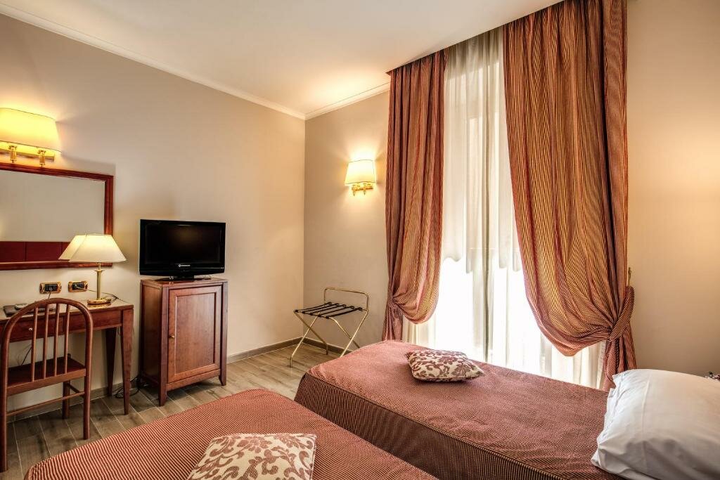 Confort triple chambre Hotel Villafranca